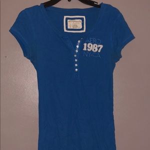 Blue Aeropostale stretch shirt